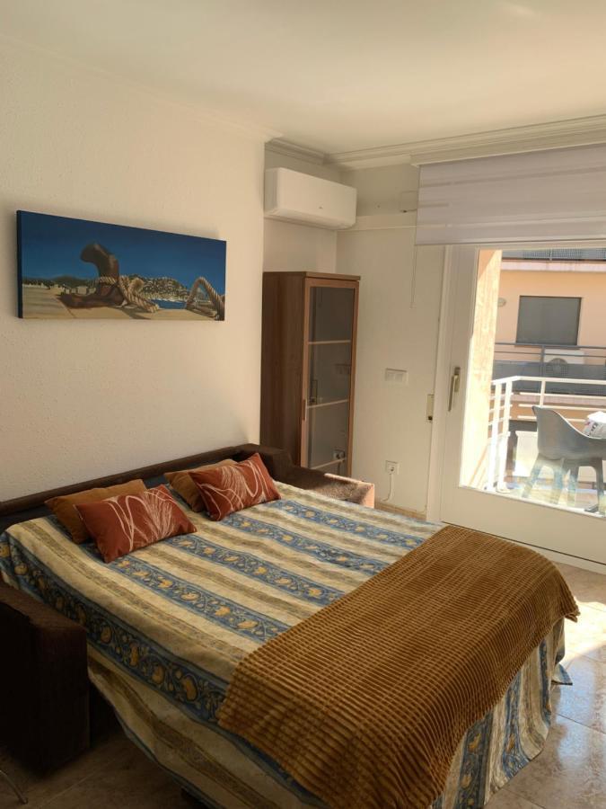 Acogedor Apartamento En Roses - 50M Playa - Wifi - Aire Acondicionado מראה חיצוני תמונה